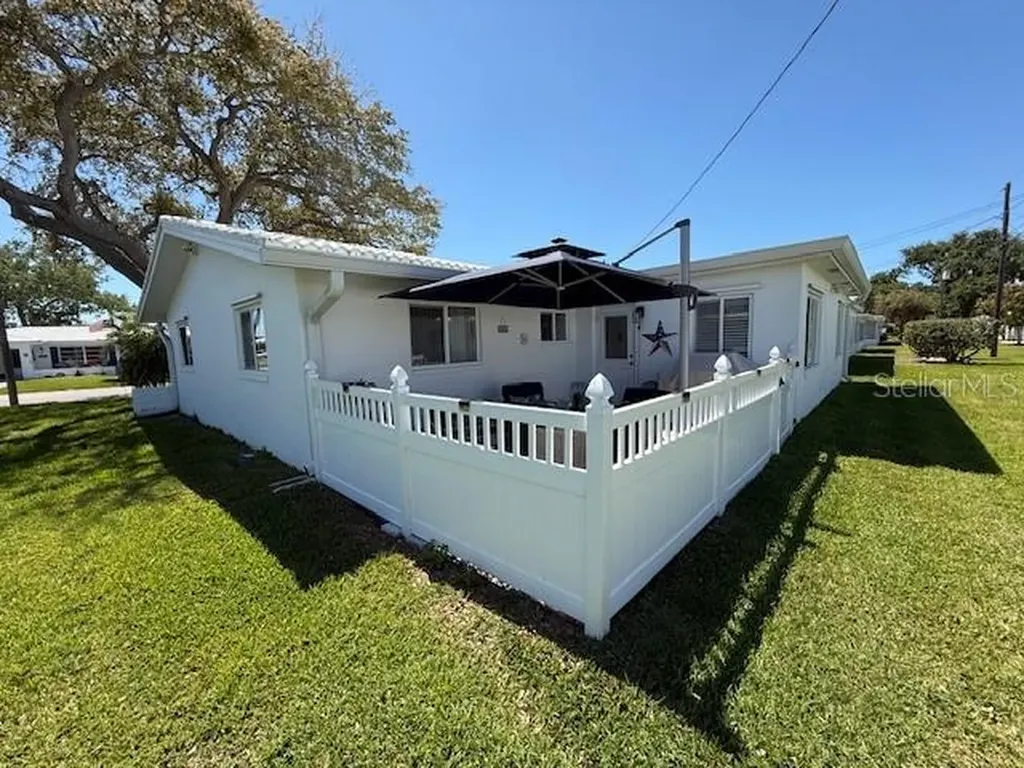 4415 100th Avenue N Pinellas Park FL 33782