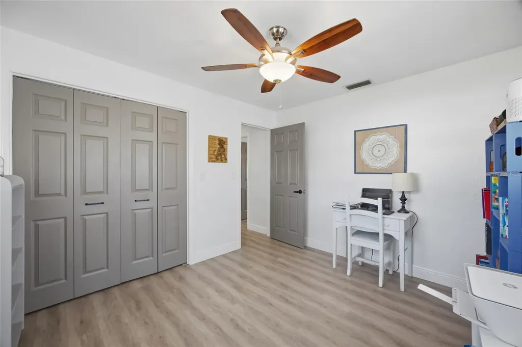 2190 Scotland Drive Clearwater FL 33763