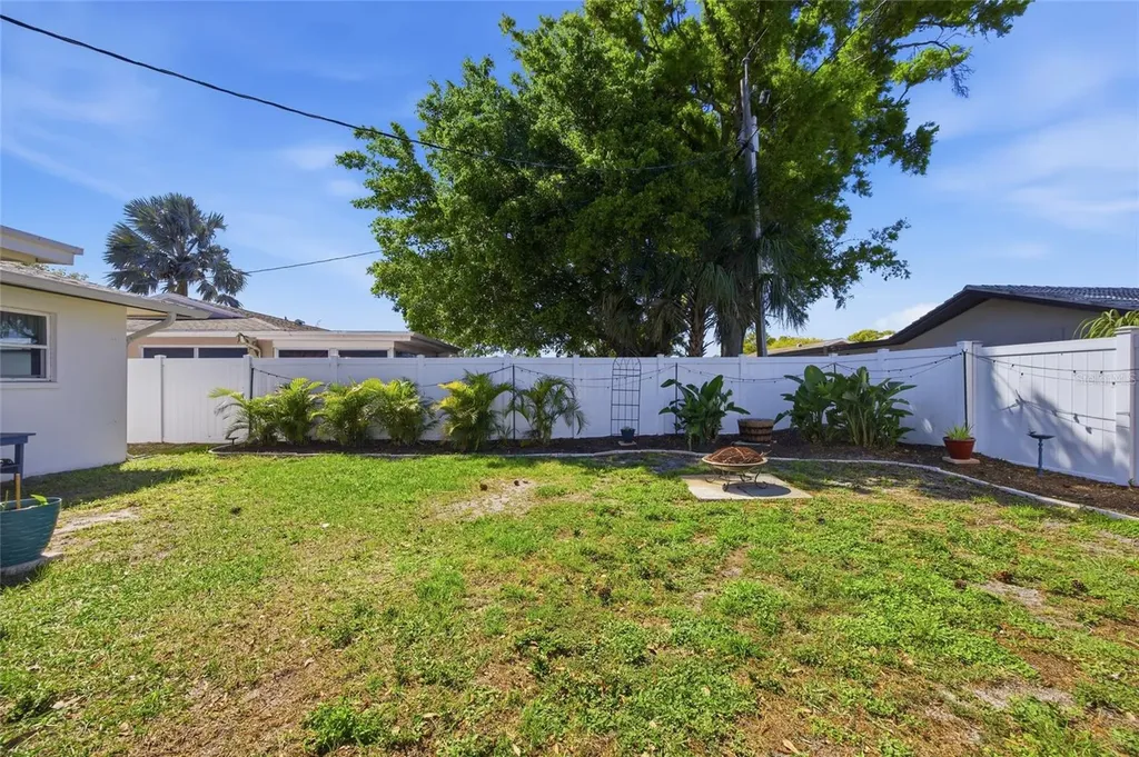 2190 Scotland Drive Clearwater FL 33763