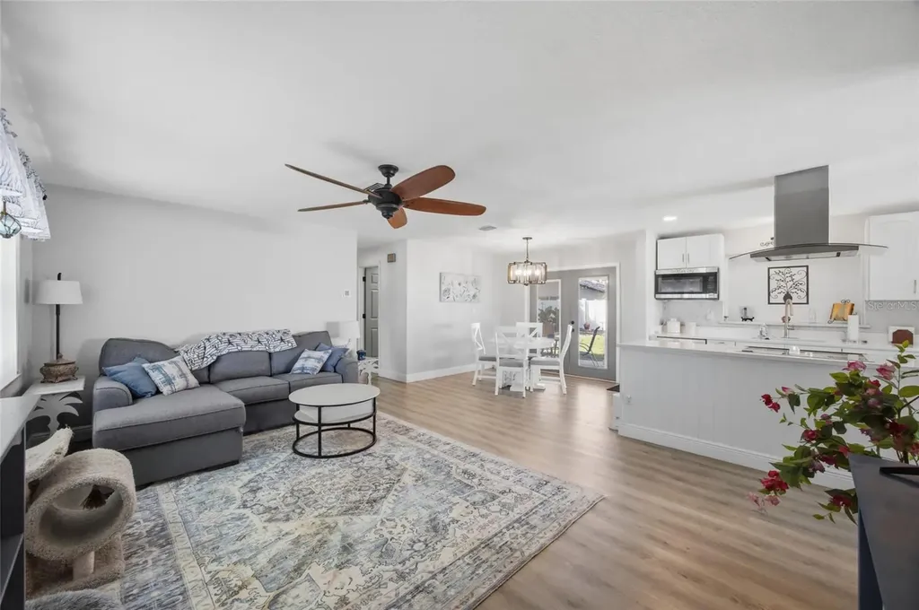 2190 Scotland Drive Clearwater FL 33763
