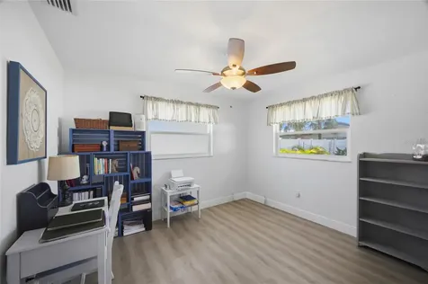 2190 Scotland Drive Clearwater FL 33763