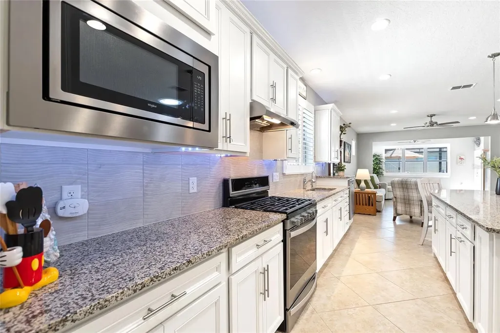192 Montoro Lane Davenport FL 33837
