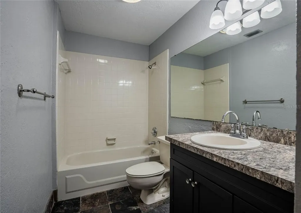 8 Huntley Court Haines City FL 33844