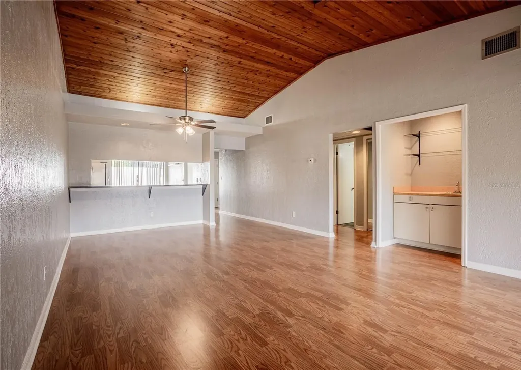 8 Huntley Court Haines City FL 33844