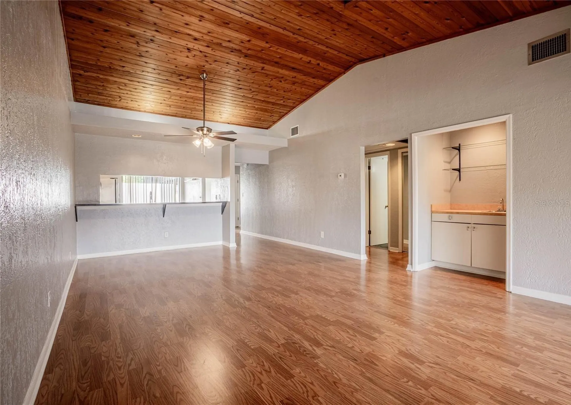 8 Huntley Court Haines City FL 33844
