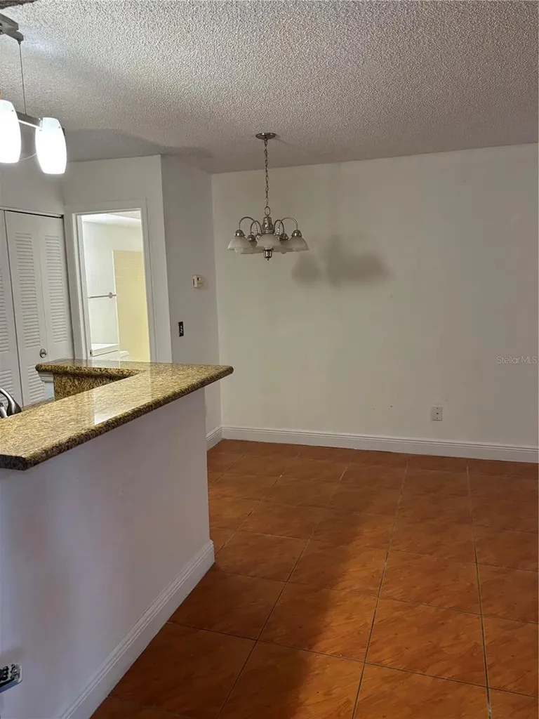 5152 Conroy Road Orlando FL 32811