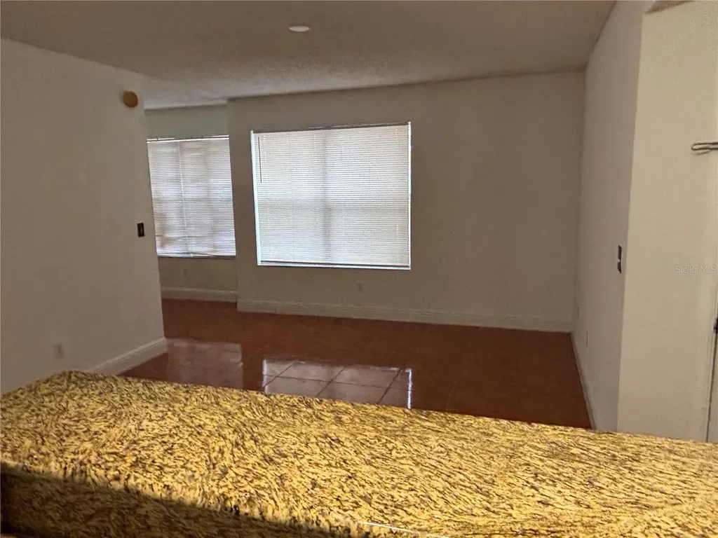 5152 Conroy Road Orlando FL 32811