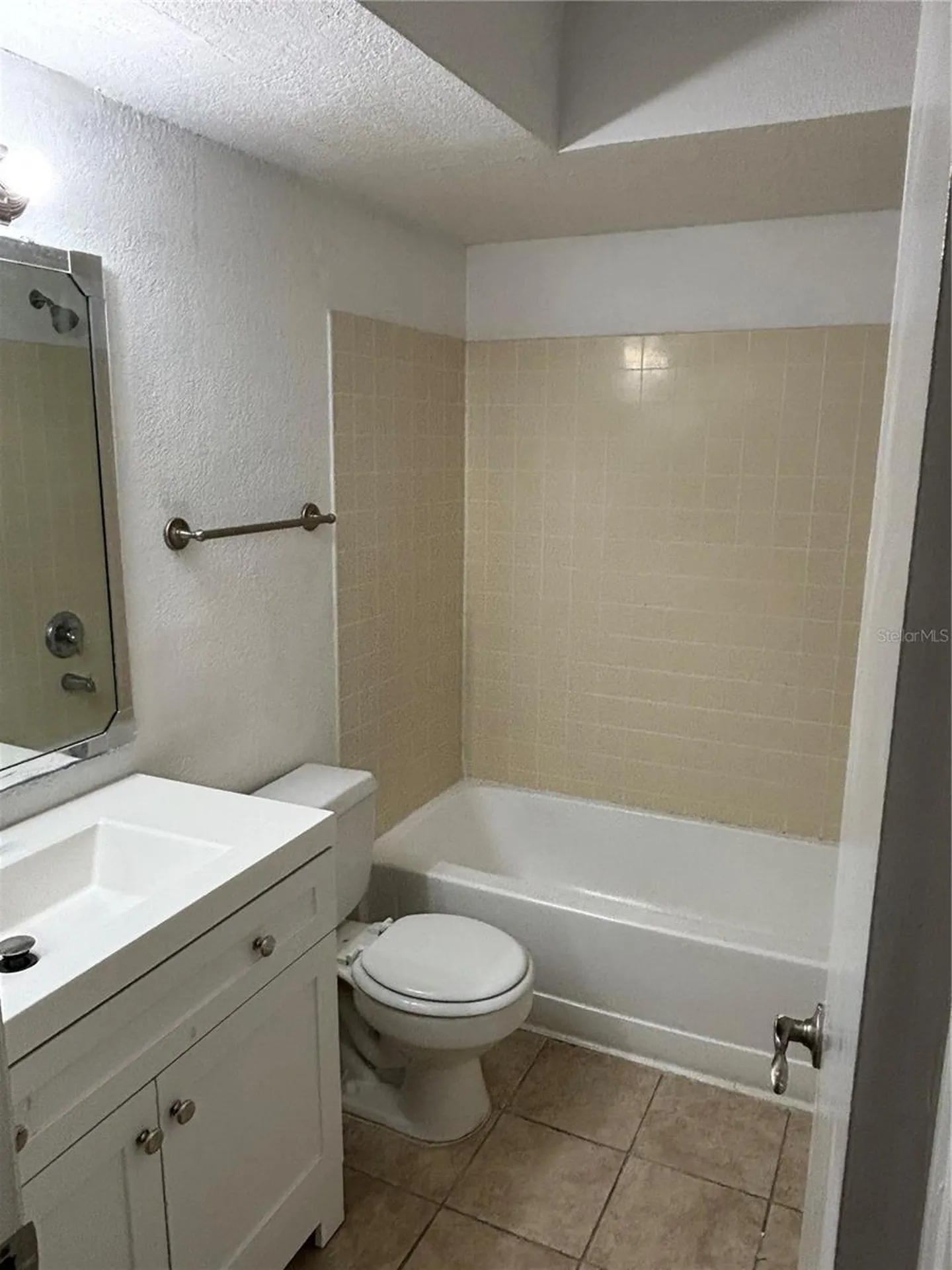 5152 Conroy Road Orlando FL 32811