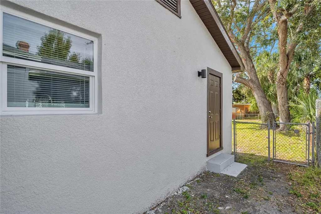2703 18th Street S St Petersburg FL 33712