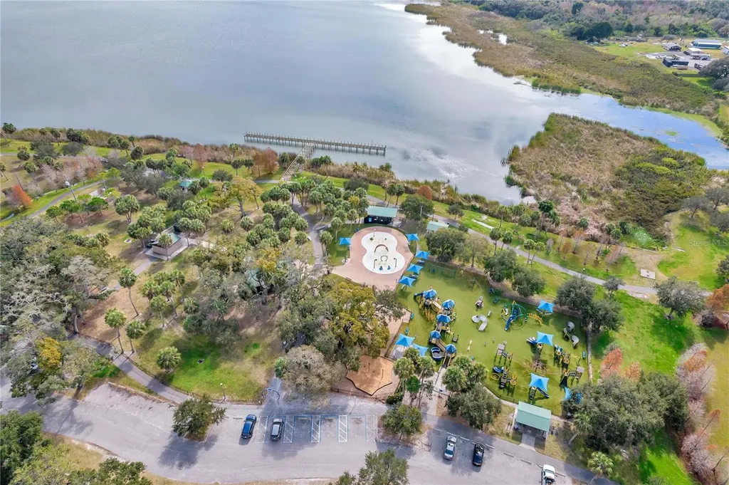 2703 18th Street S St Petersburg FL 33712