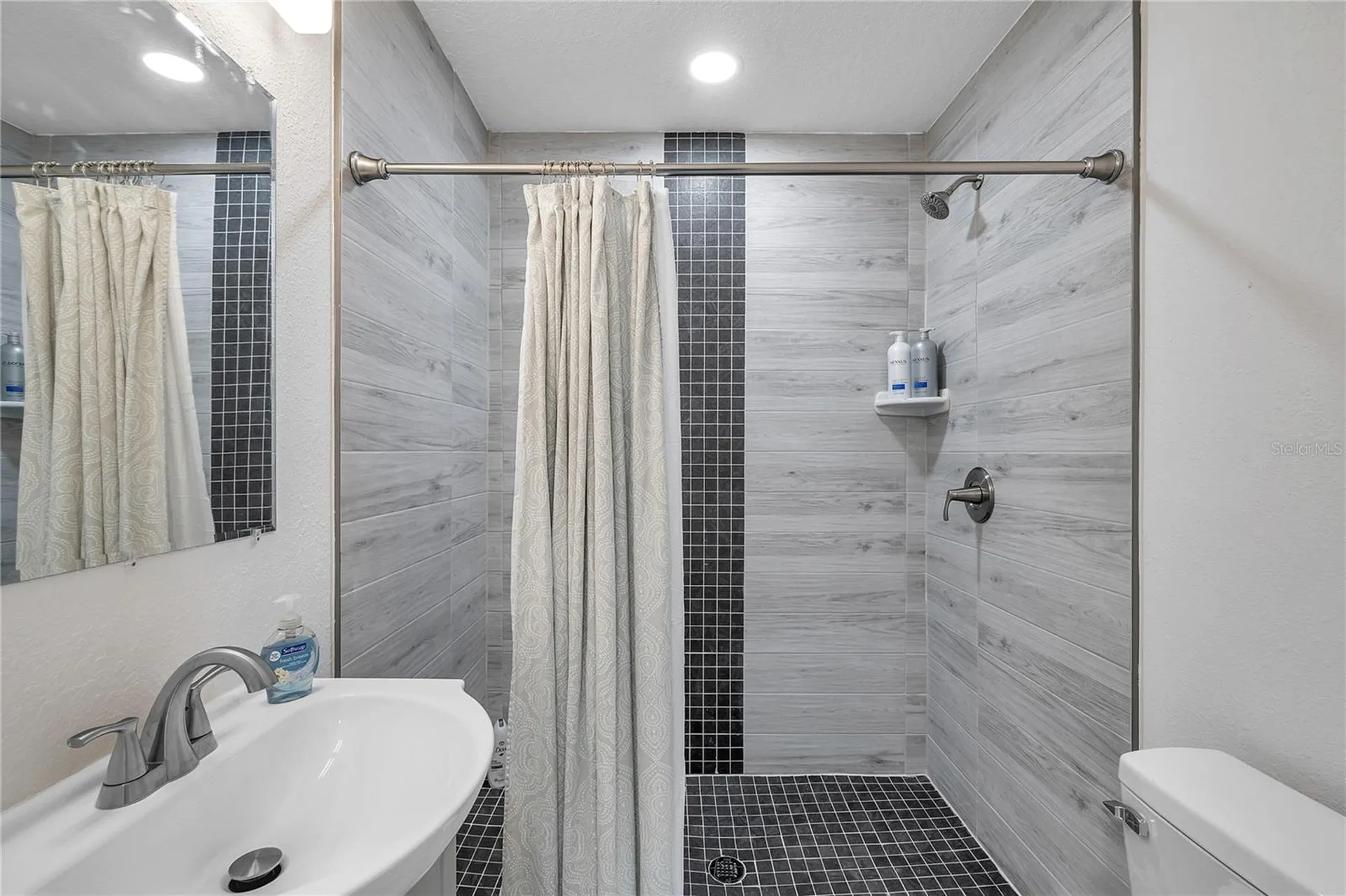2703 18th Street S St Petersburg FL 33712