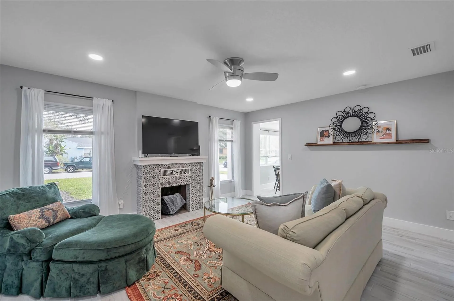 2703 18th Street S St Petersburg FL 33712