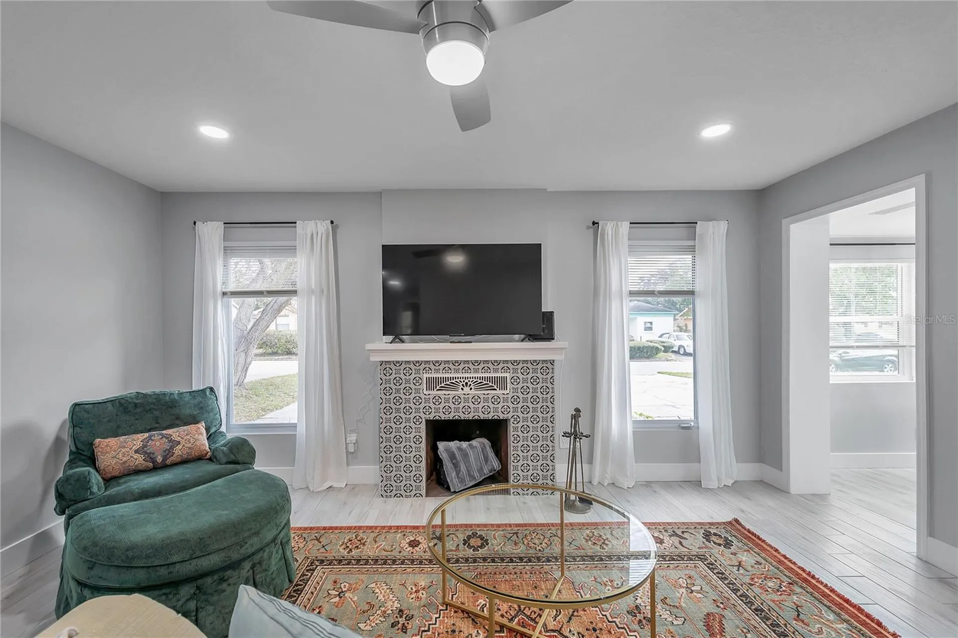 2703 18th Street S St Petersburg FL 33712