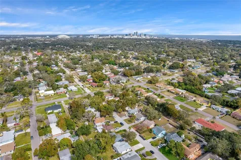 2703 18th Street S St Petersburg FL 33712