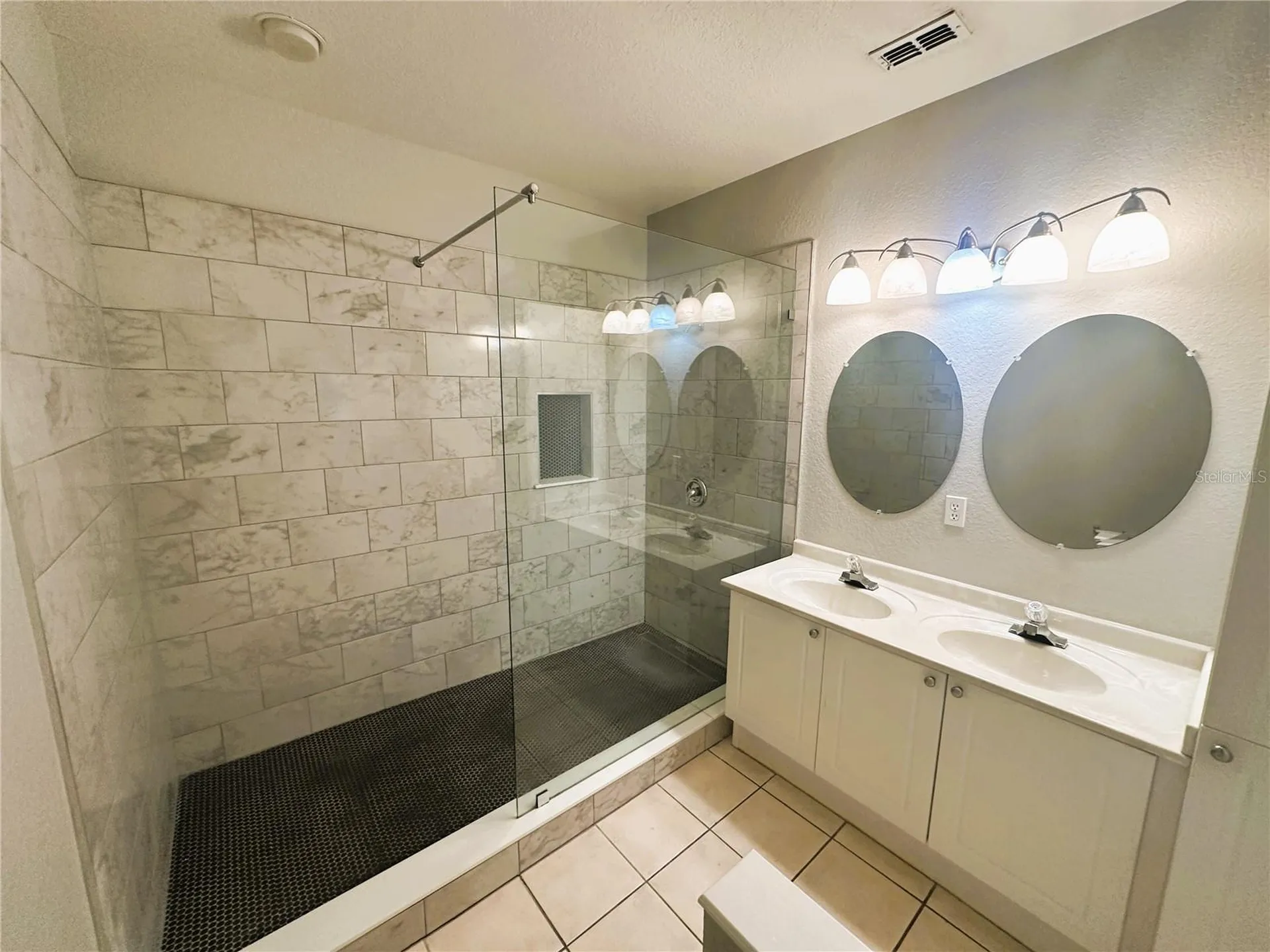 2525 Lancien Court Orlando FL 32826
