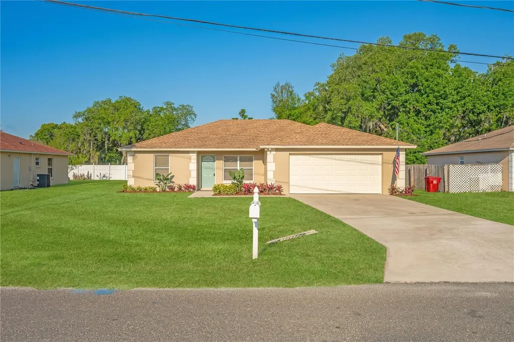 909 N Mobley Street Plant City FL 33563