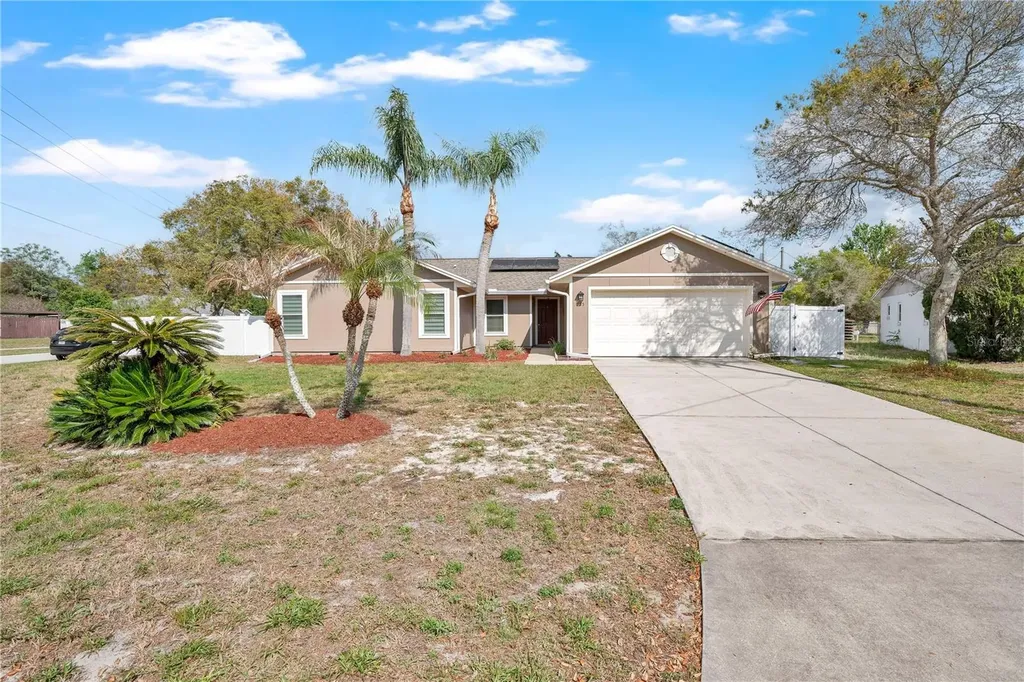 985 Hemingway Drive Deltona FL 32725