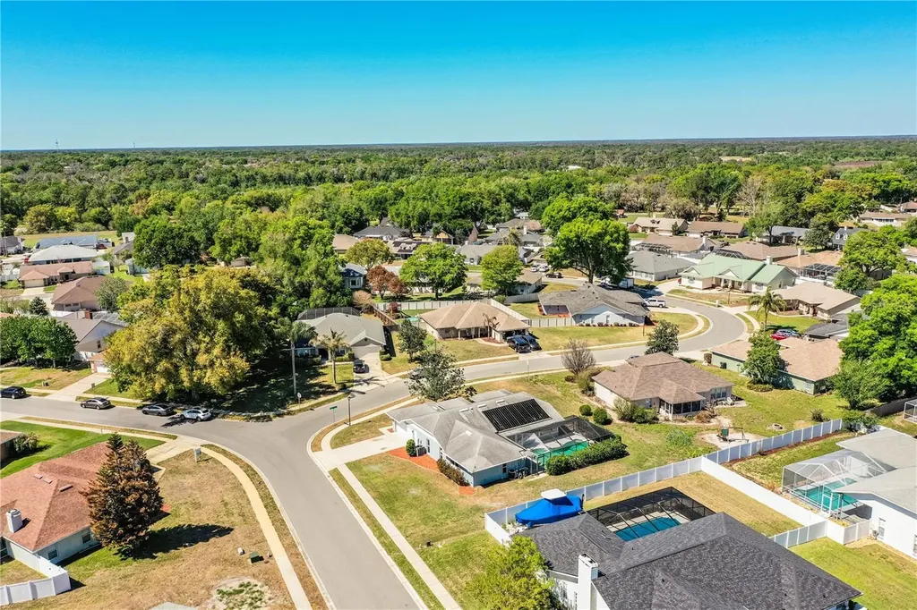 507 Powder Horn Row Lakeland FL 33809
