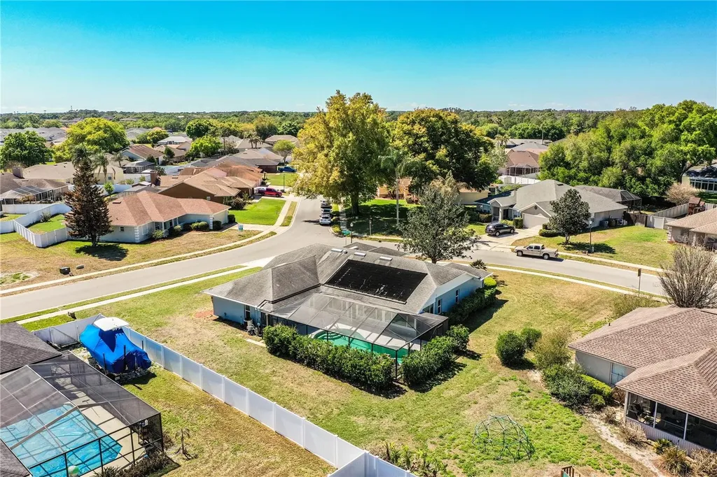 507 Powder Horn Row Lakeland FL 33809