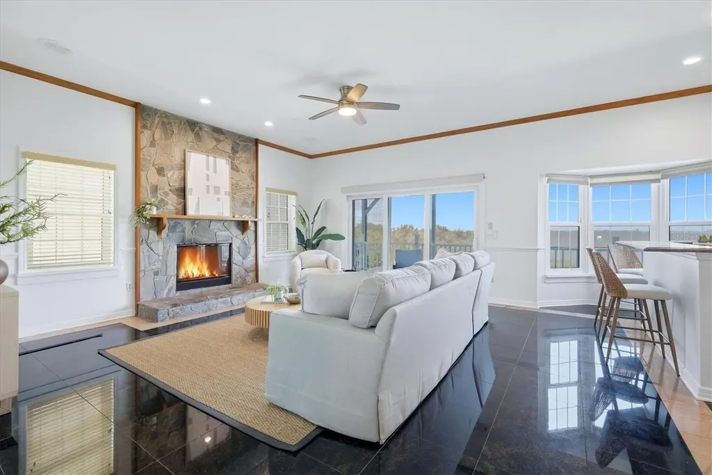 3308 Palma Sola Boulevard Bradenton FL 34209
