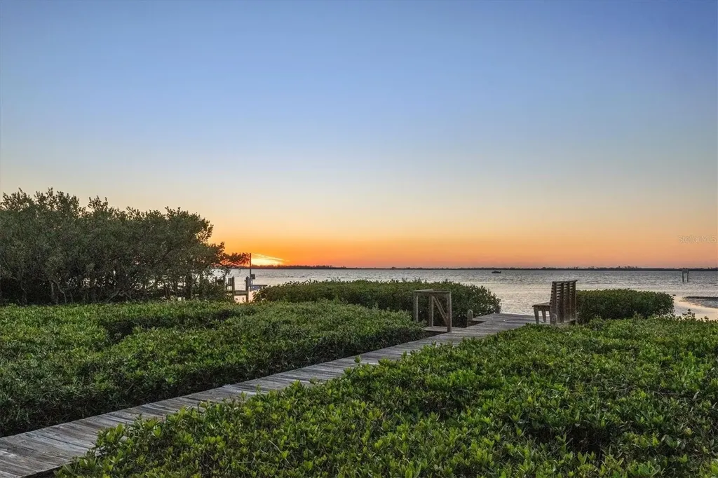 3308 Palma Sola Boulevard Bradenton FL 34209