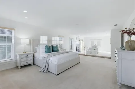 3308 Palma Sola Boulevard Bradenton FL 34209