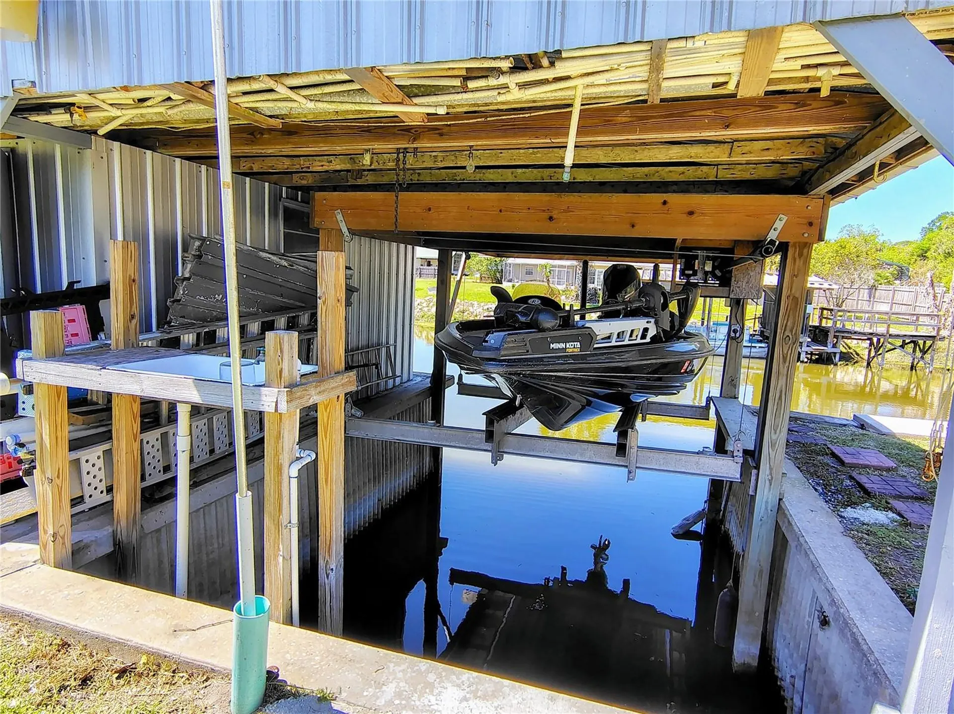664 Cr 467 Lake Panasoffkee FL 33538