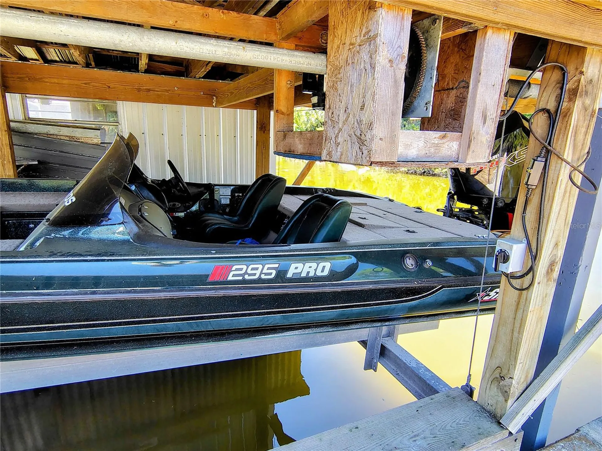 664 Cr 467 Lake Panasoffkee FL 33538