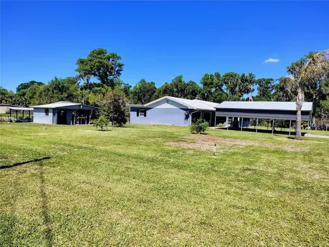 664 Cr 467 Lake Panasoffkee FL 33538
