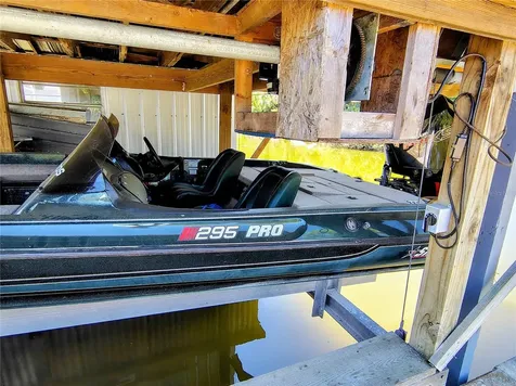 664 Cr 467 Lake Panasoffkee FL 33538
