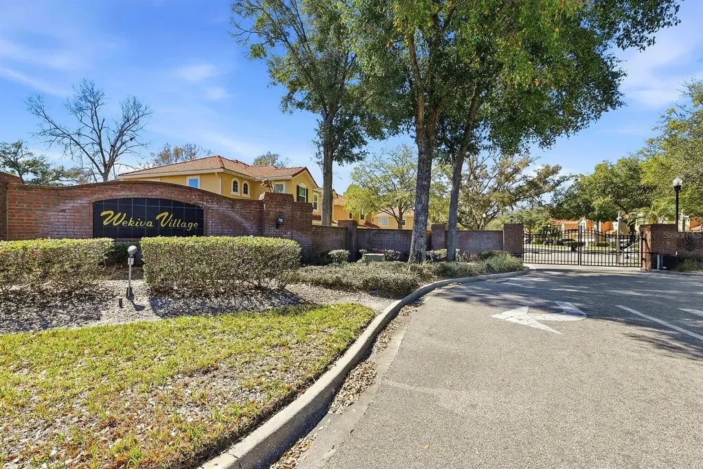 2272 Wekiva Village Lane Apopka FL 32703