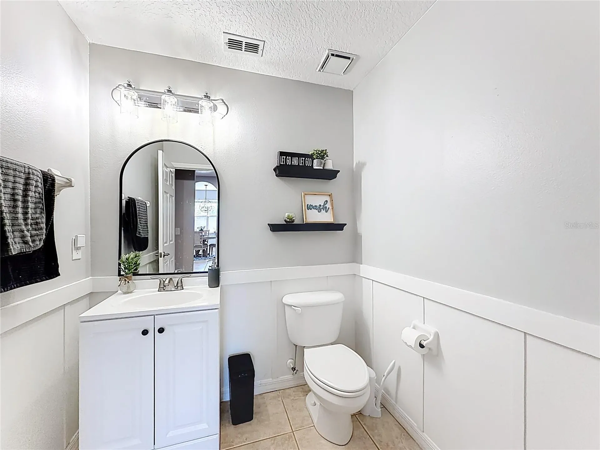2272 Wekiva Village Lane Apopka FL 32703