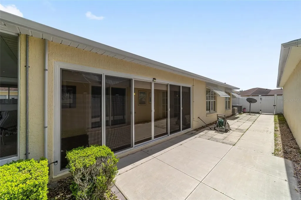 2861 Leicester Terrace The Villages FL 32162