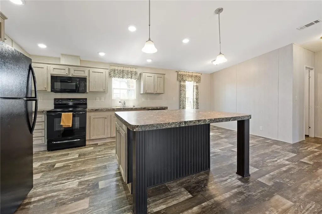 4470 NE 121st Avenue Williston FL 32696