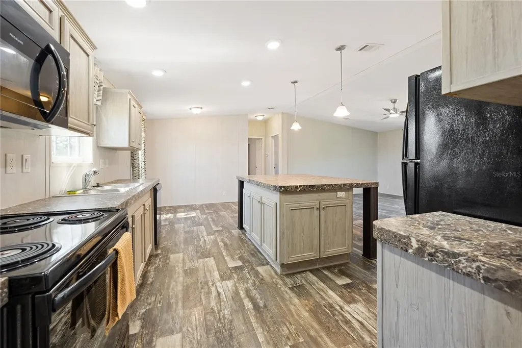 4470 NE 121st Avenue Williston FL 32696