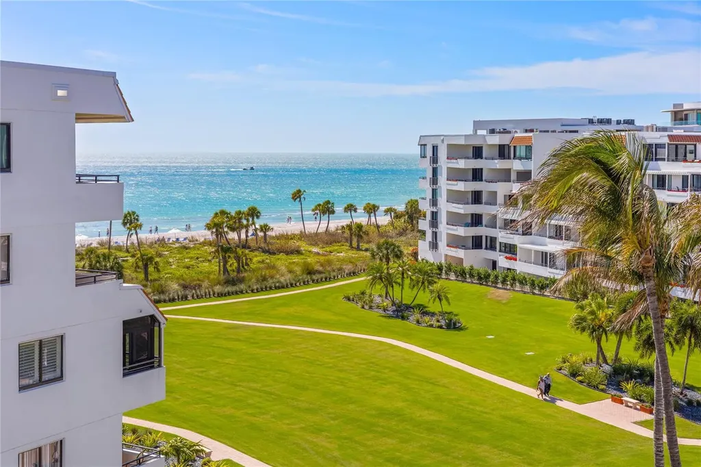 1445 Gulf Of Mexico Drive Longboat Key FL 34228