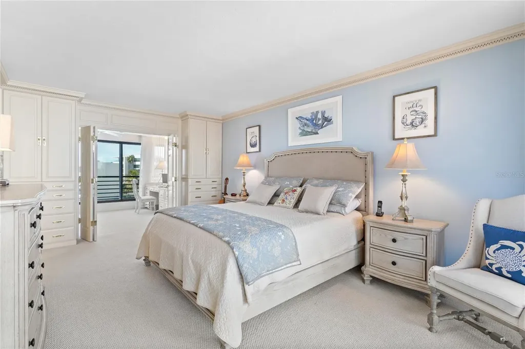 1445 Gulf Of Mexico Drive Longboat Key FL 34228