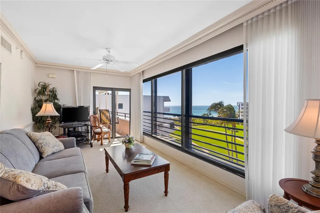 1445 Gulf Of Mexico Drive Longboat Key FL 34228