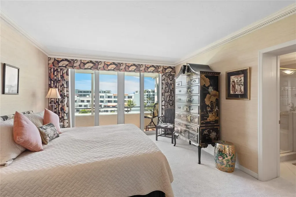 1445 Gulf Of Mexico Drive Longboat Key FL 34228