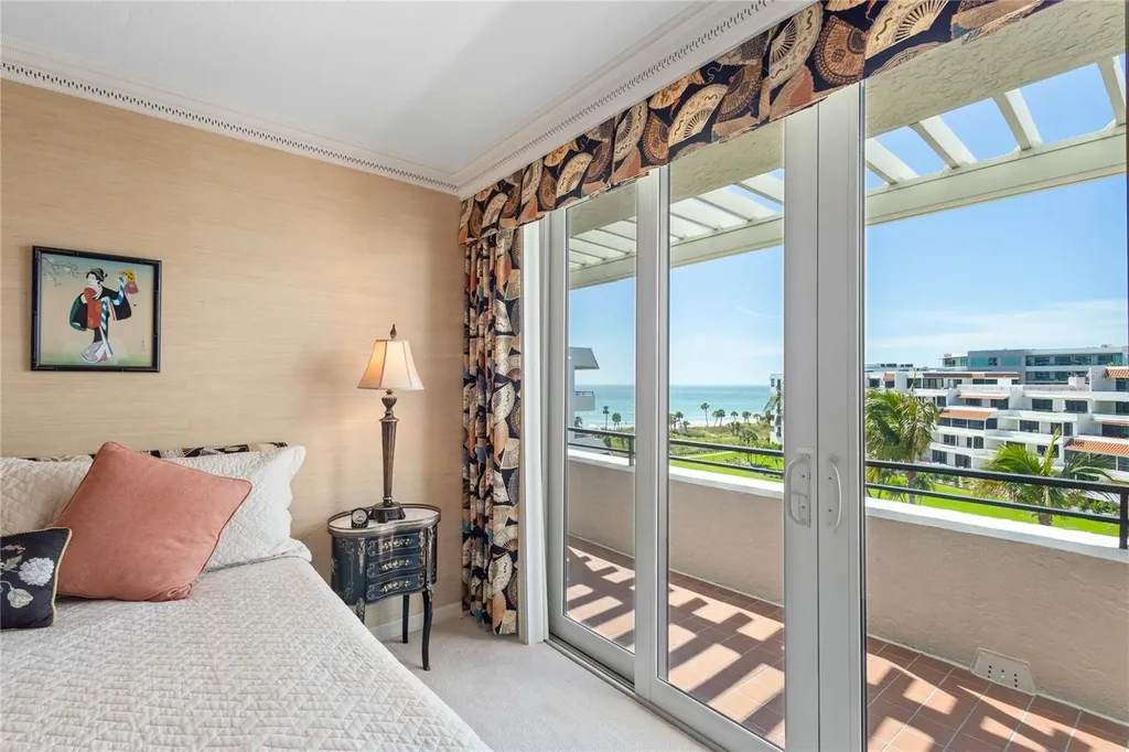 1445 Gulf Of Mexico Drive Longboat Key FL 34228