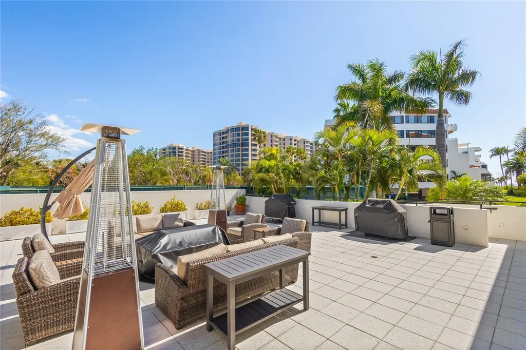 1445 Gulf Of Mexico Drive Longboat Key FL 34228