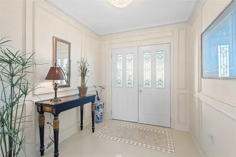 1445 Gulf Of Mexico Drive Longboat Key FL 34228