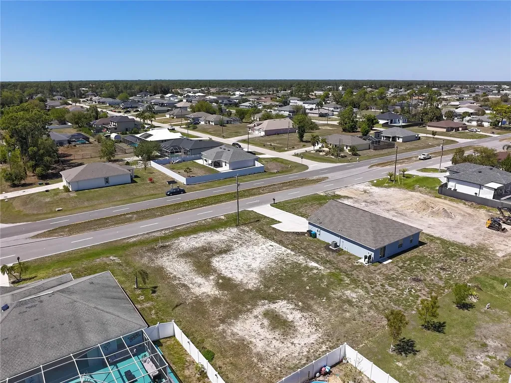 3605 W Gator Circle Cape Coral FL 33909