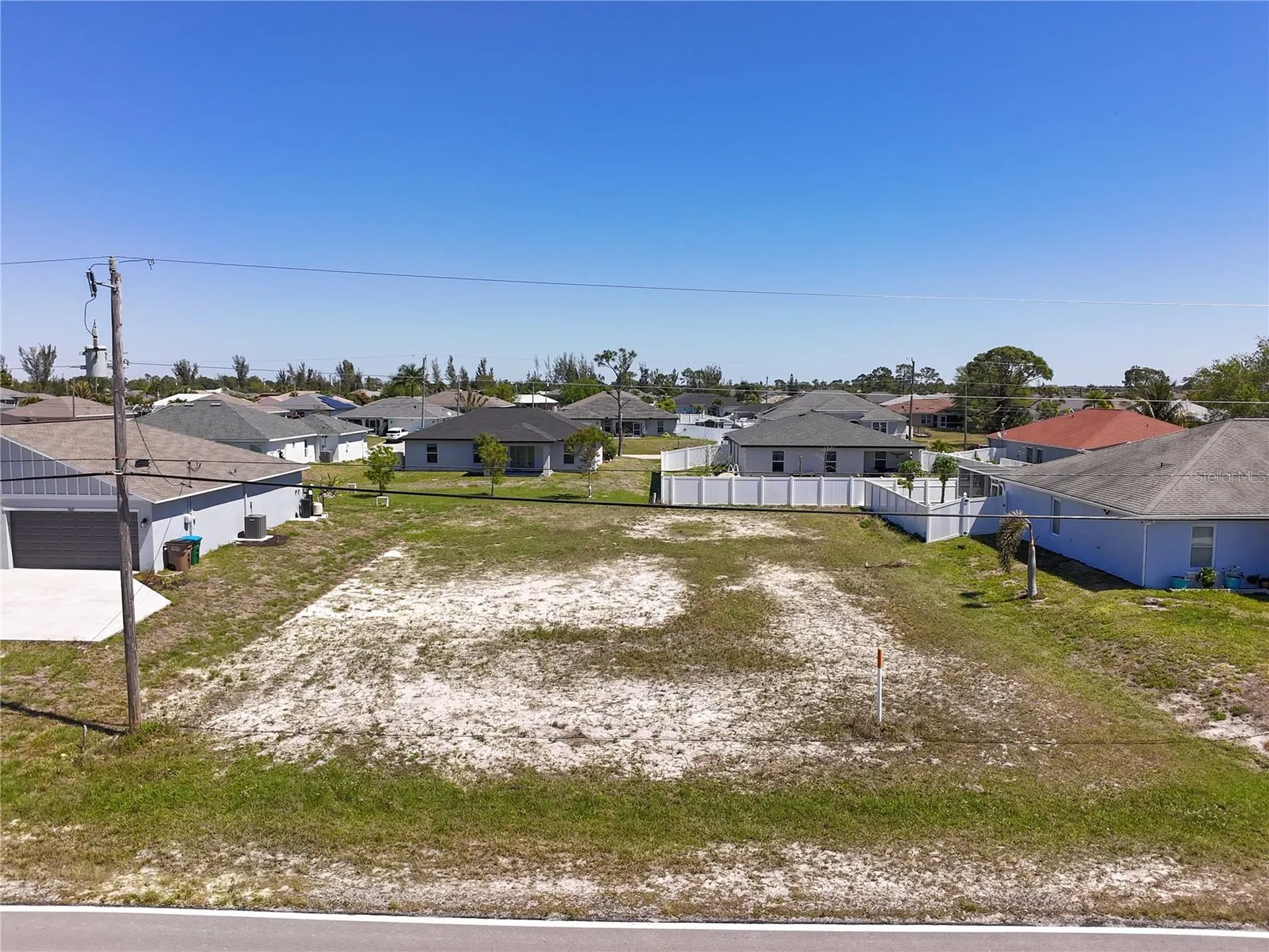 3605 W Gator Circle Cape Coral FL 33909