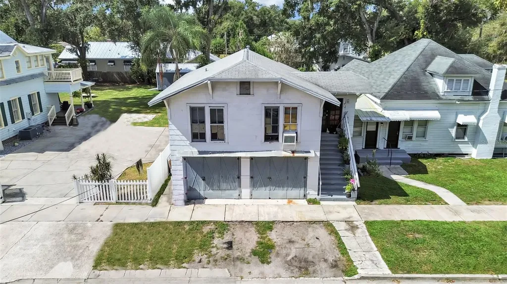 601 W Baker Street Plant City FL 33563