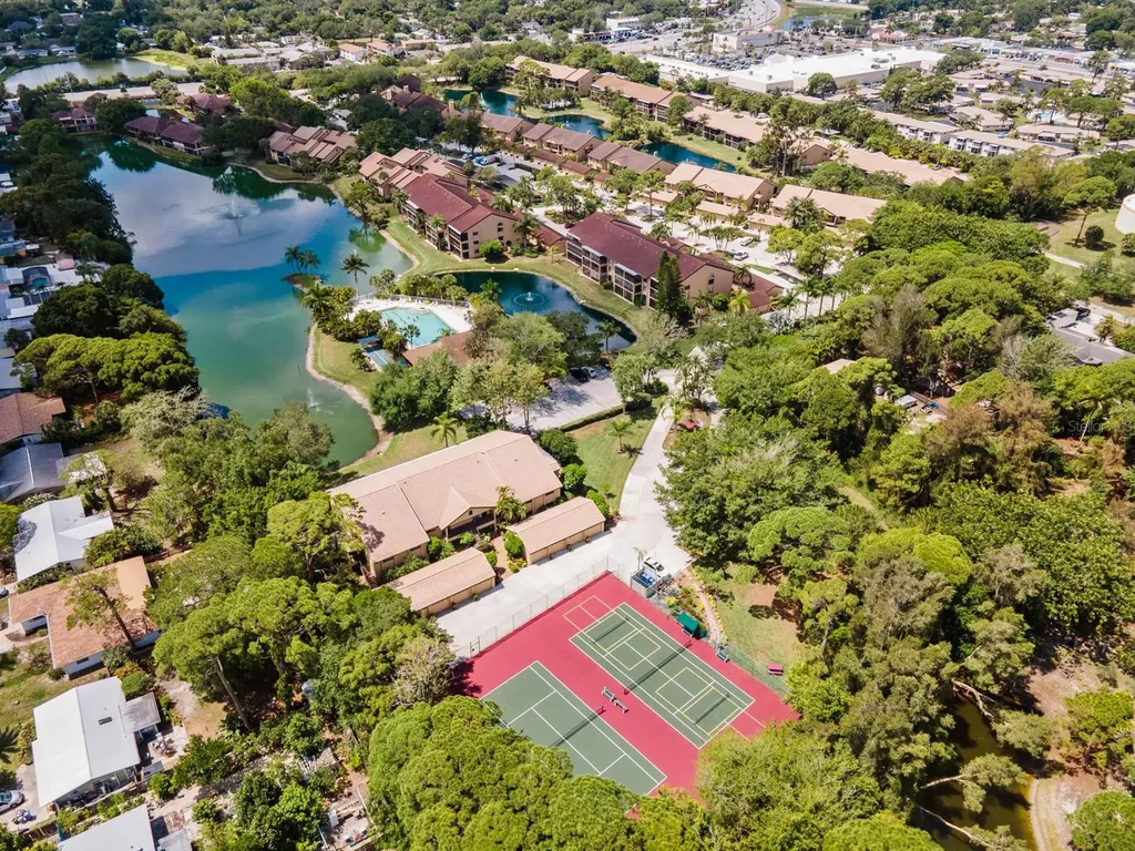 5656 Ashton Lake Drive Sarasota FL 34231