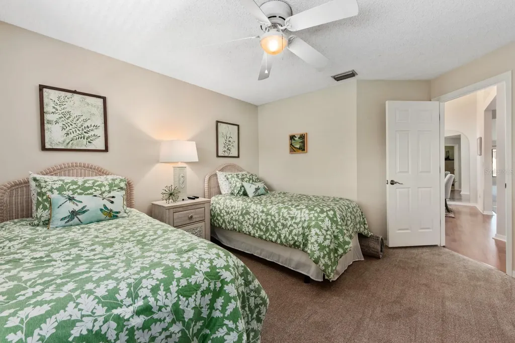 5656 Ashton Lake Drive Sarasota FL 34231