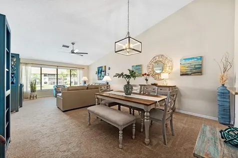 5656 Ashton Lake Drive Sarasota FL 34231