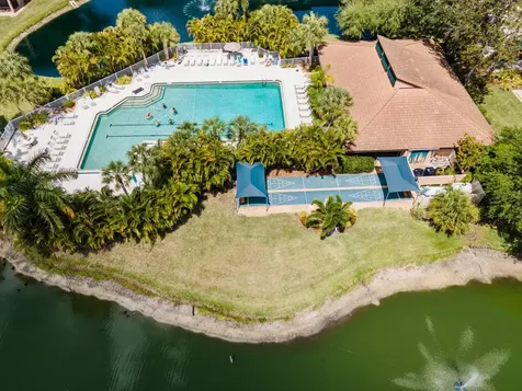 5656 Ashton Lake Drive Sarasota FL 34231