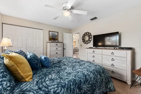 5656 Ashton Lake Drive Sarasota FL 34231